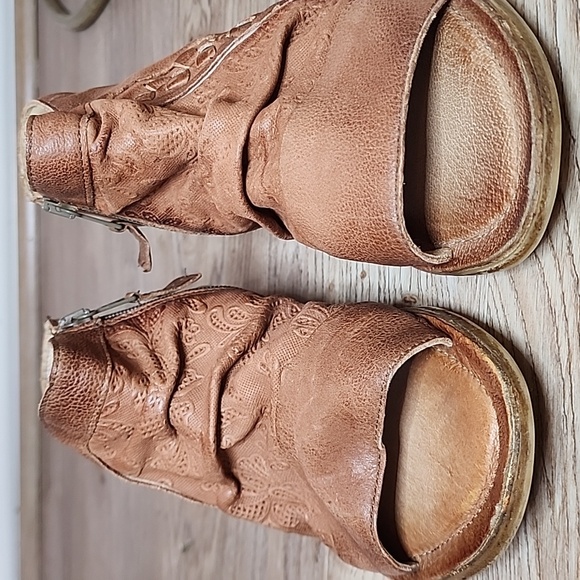 Miz Mooz Flair Scrunch Leather Ruched Sandals Brandy Open Round Toe Ankle Zip - Picture 2 of 14